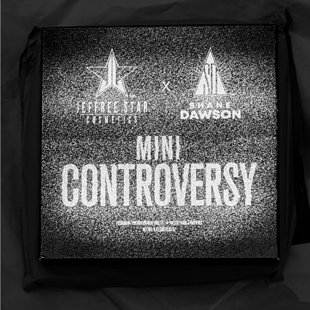 Jeffree Star x Shane Dawson Cosmetics Mini Controversy Palette